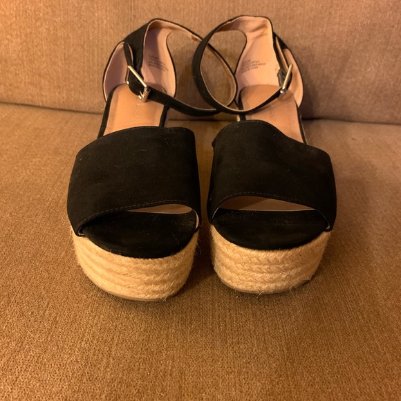 Lane Bryant Wedged Shoes - Picture 3 of 10